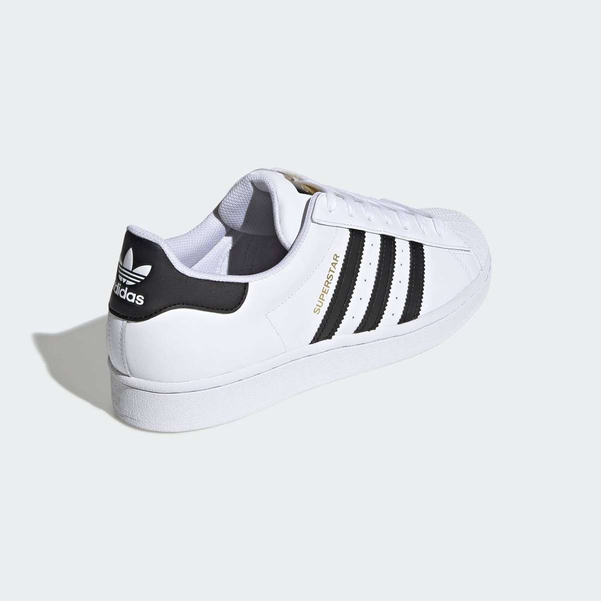 adidas Men`s SUPERSTAR EG4958