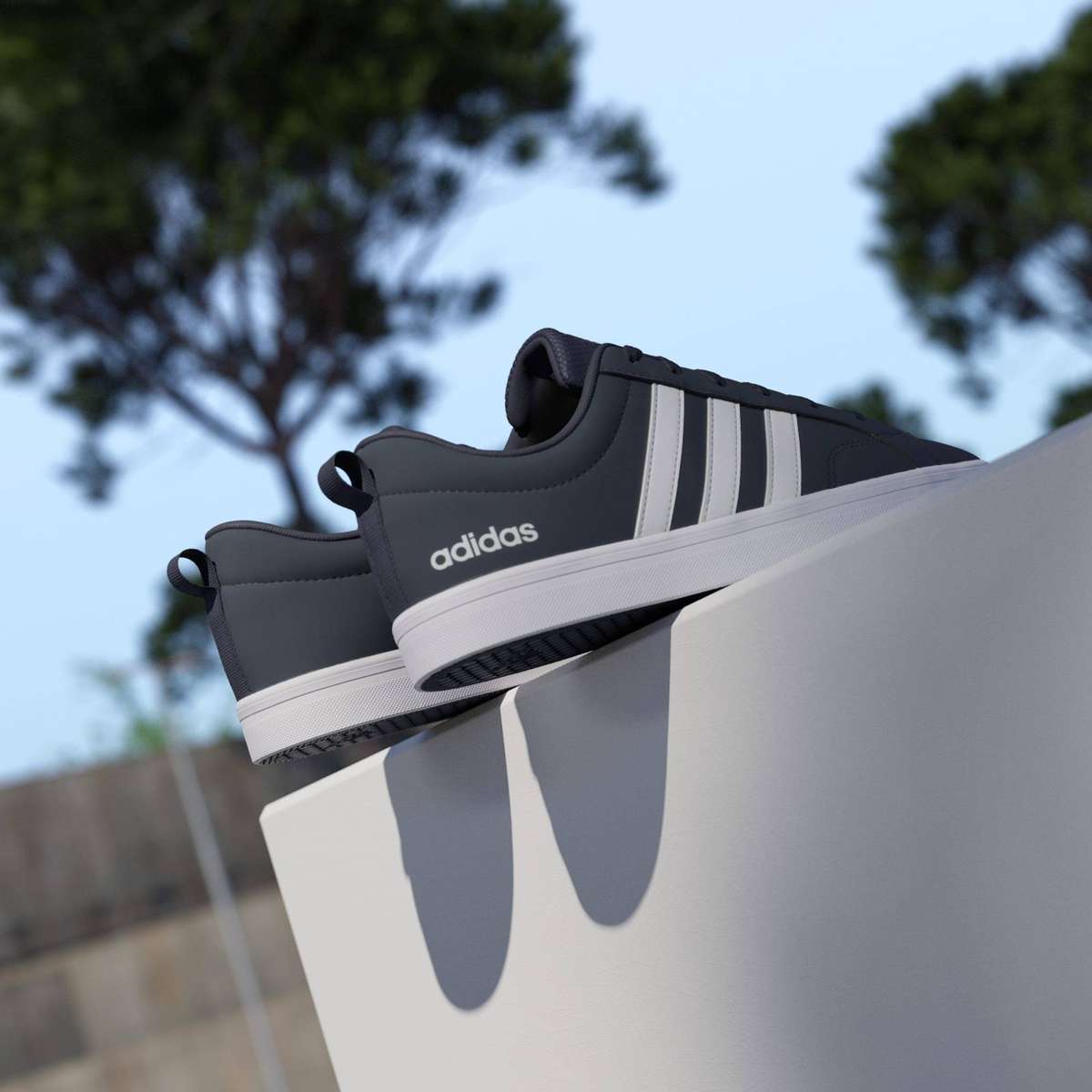 adidas Men`s VS Pace 2.0 HP6005