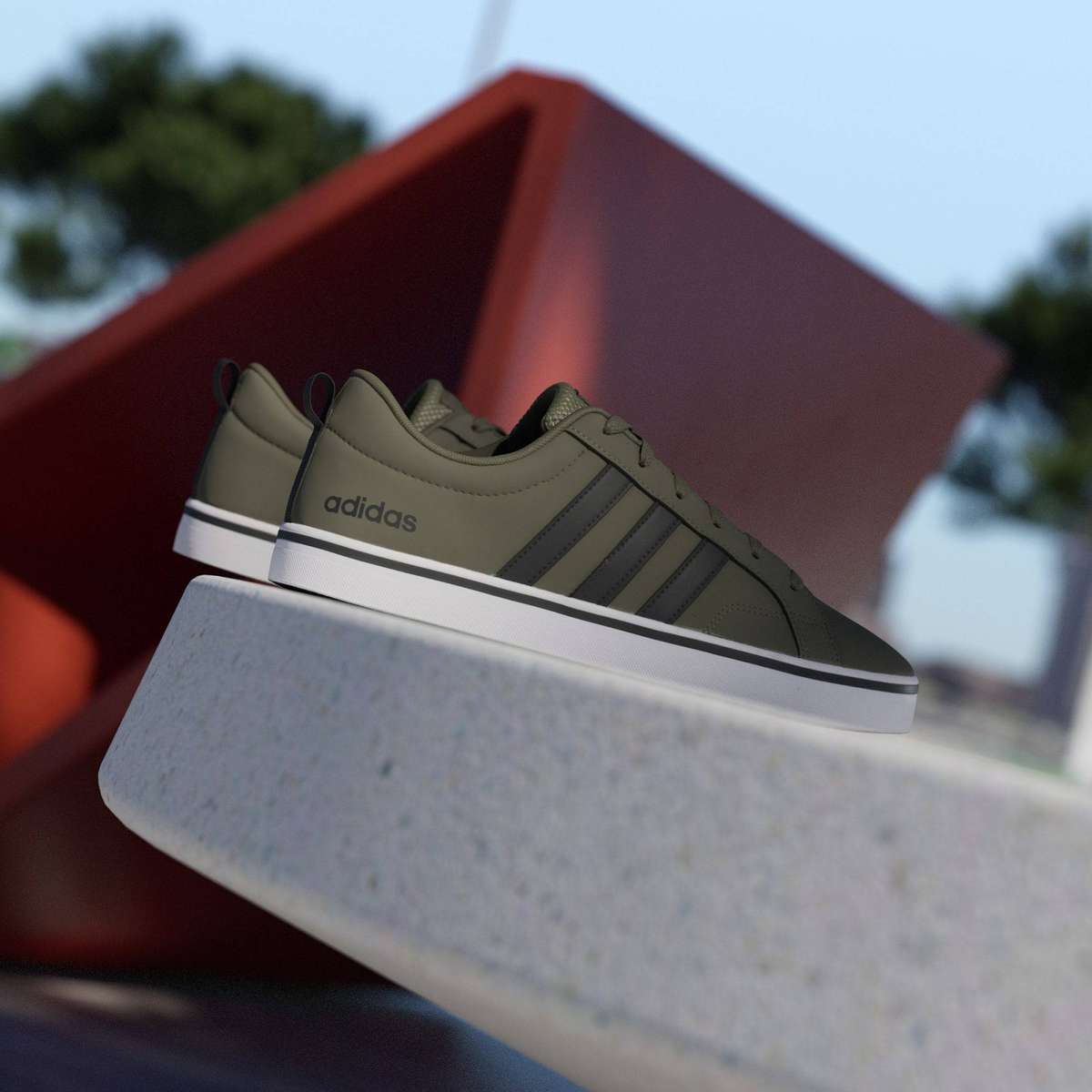 adidas Men`s VS Pace 2.0 HP6002