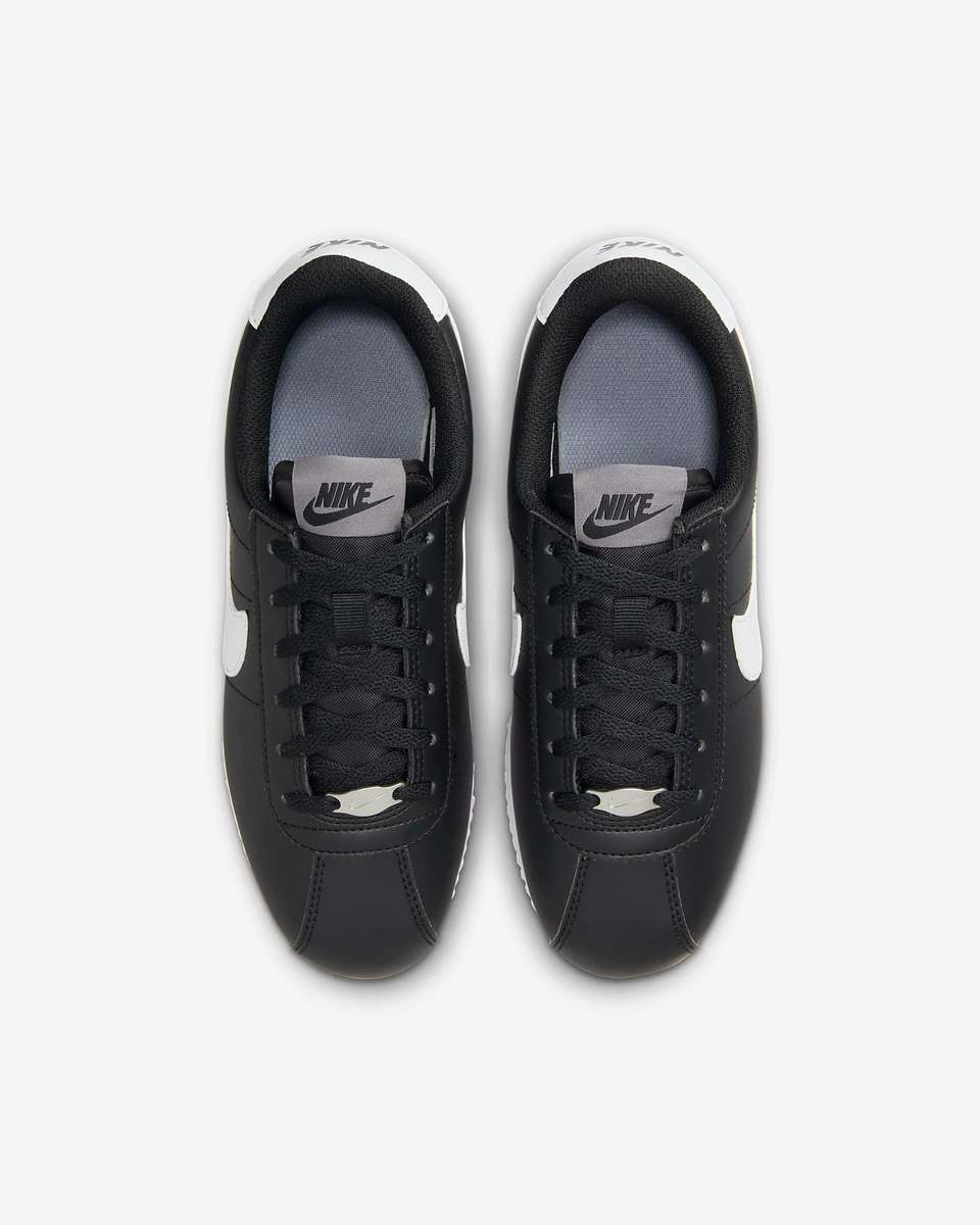 Nike kids UNISEX CORTEZ Black/ White  - Size UK 4
