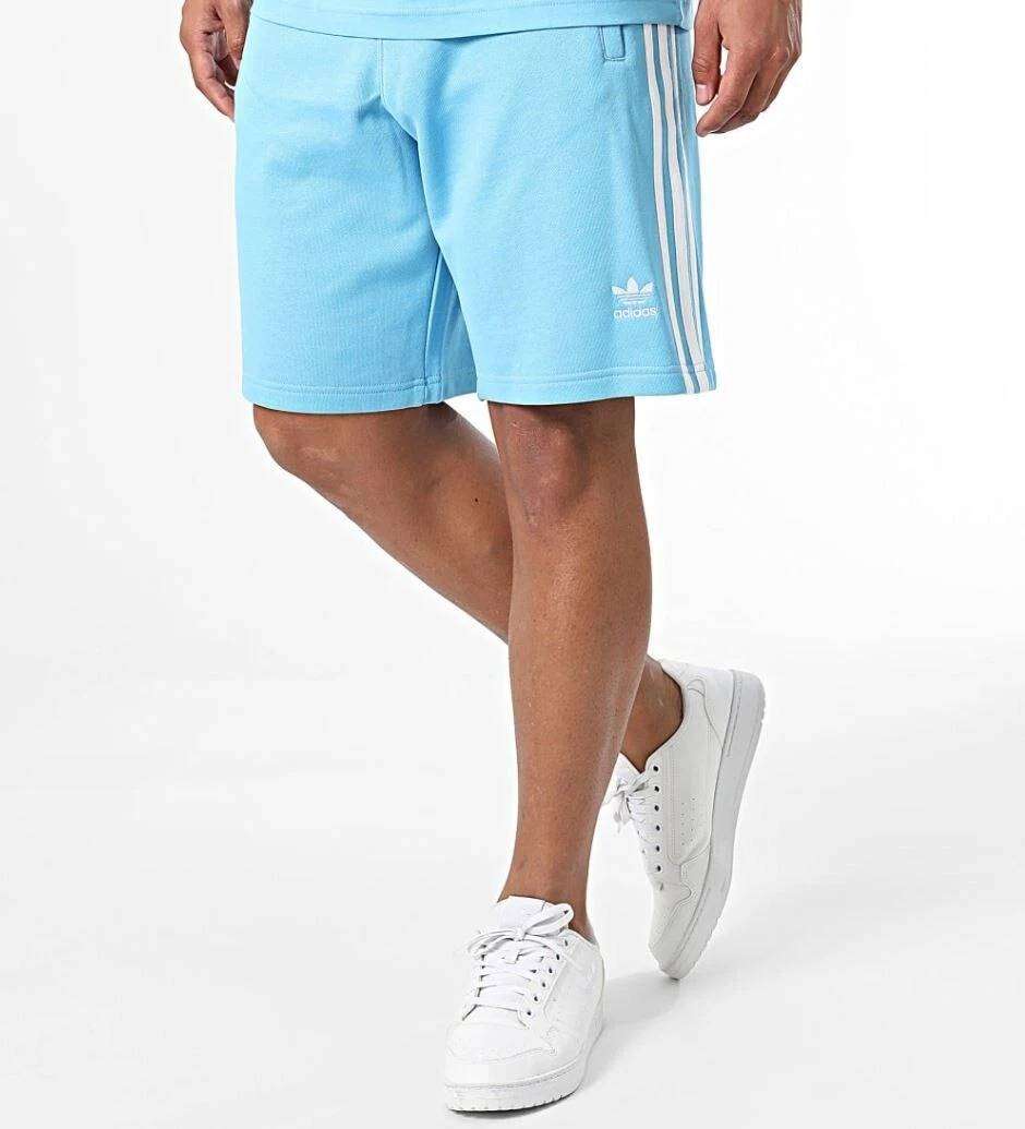 adidas Men`s Originals Classic 3 Stripes Trefoil Shorts IR8008