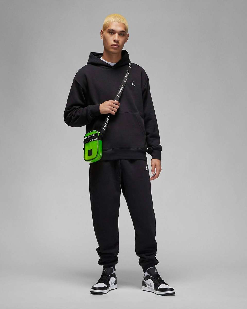 Nike Men's Jordan Jordan Brooklyn Hoodie Black DQ7466 010