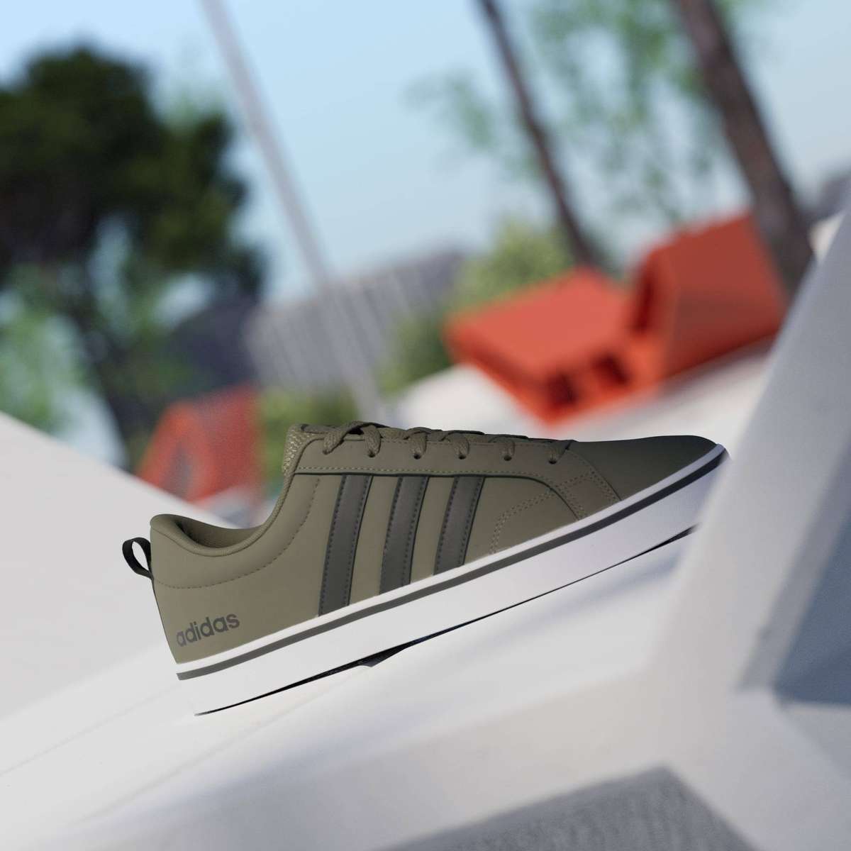 adidas Men`s VS Pace 2.0 HP6002