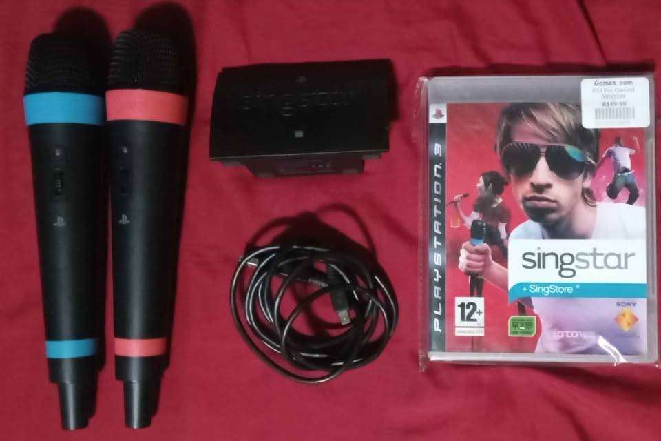 PlayStation 3 wireless sing star bundle
