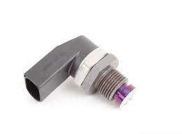 BMW Fuel Rail Pressure Sensor 13537787167 13577787167 0281002497