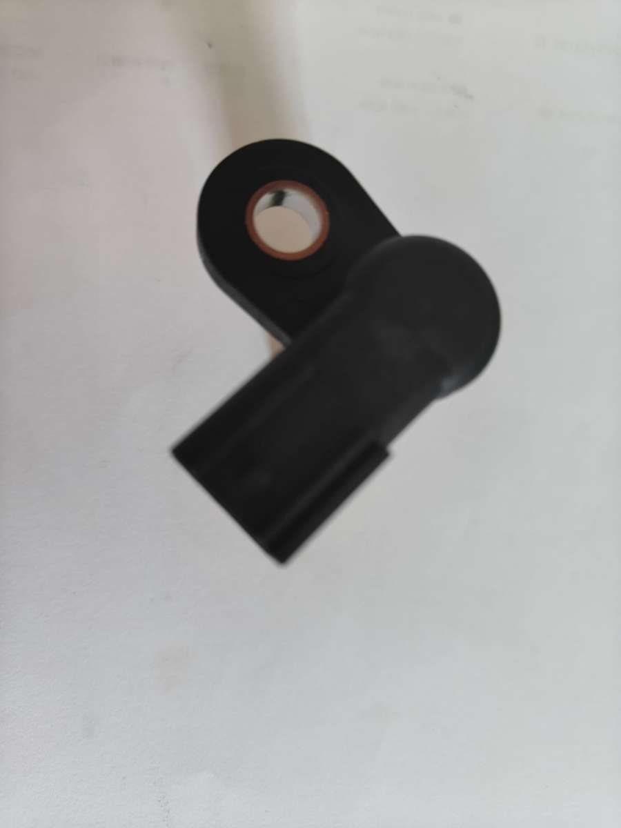 Jaguar X & S Type Ford Crankshaft Sensor LRA1640CA XR820208 XR829578