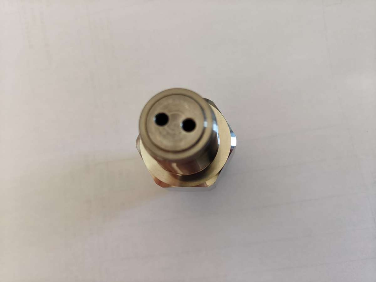 Toyota Fuel Pressure Sensor Toyota Part 89458-60010 499000-6080 6pins D-4D Prado Hilux Hiace