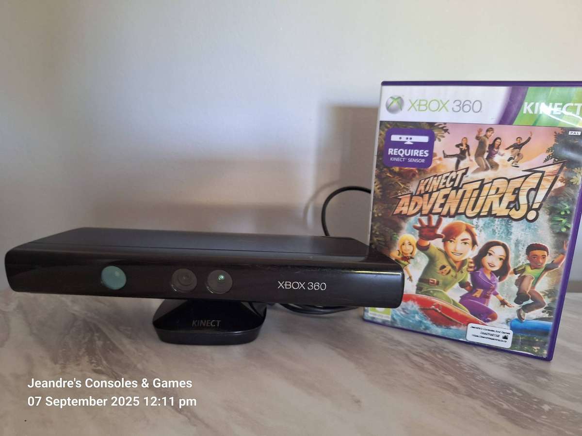 Kinect Sensor with Kinect Adventures Game (XBOX 360) / XBOX 360 KINECT WITH GAME