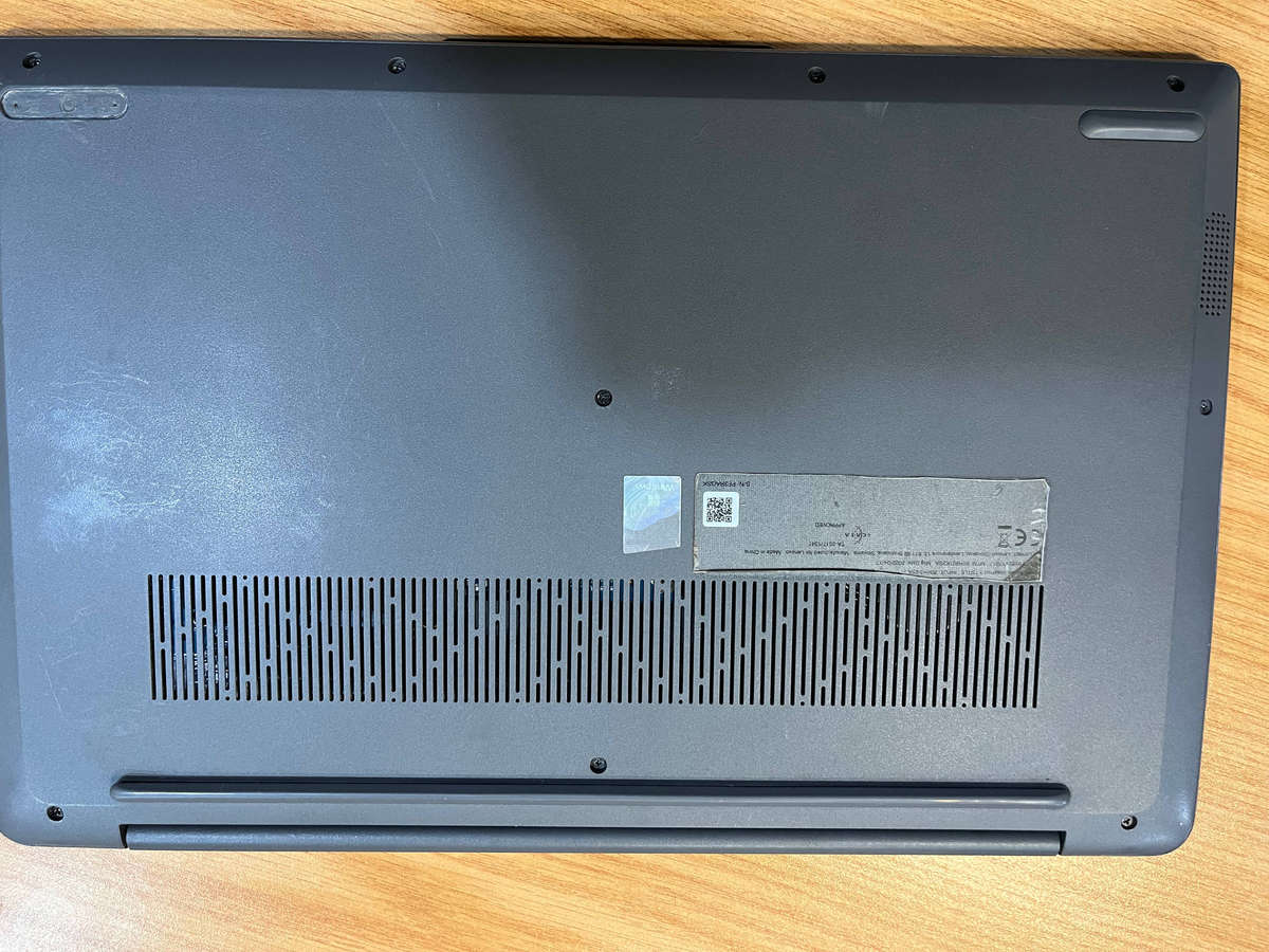 lenovo ideapad i5 1135g7 8gb ram 512gb ssd