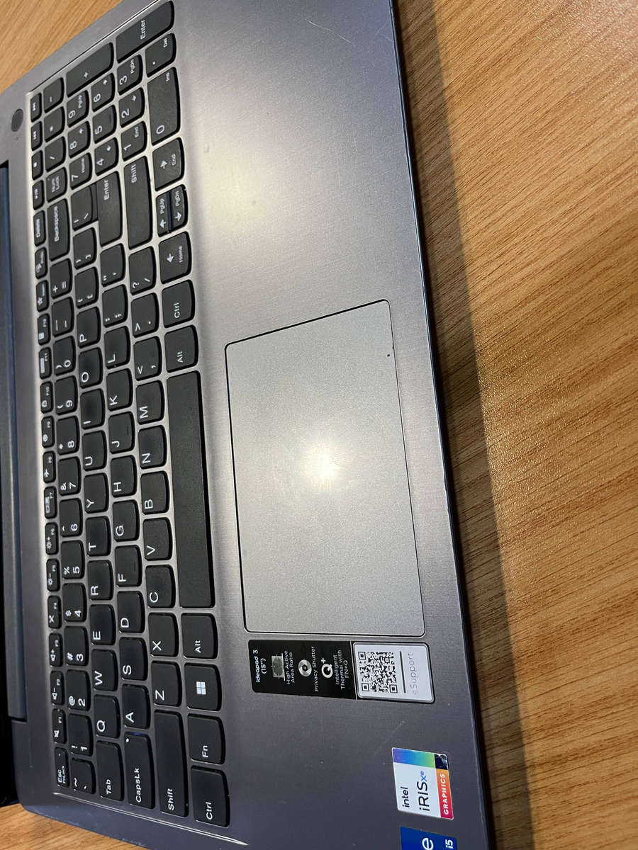 lenovo ideapad i5 1135g7 8gb ram 512gb ssd