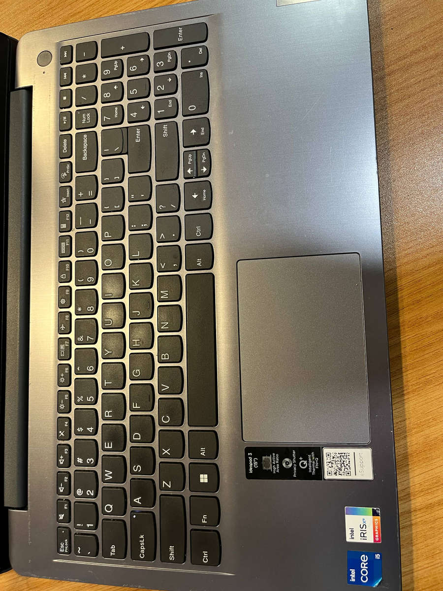 lenovo ideapad i5 1135g7 8gb ram 512gb ssd