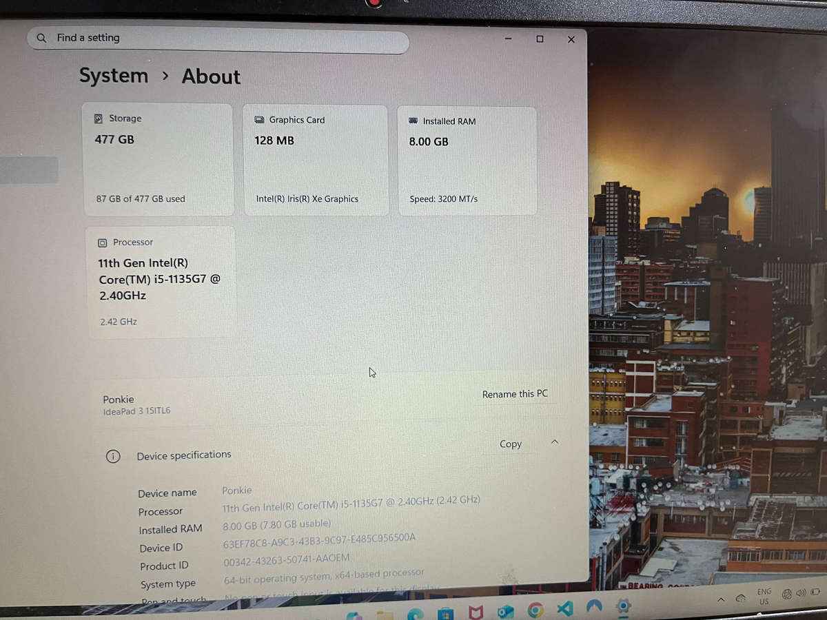 lenovo ideapad i5 1135g7 8gb ram 512gb ssd