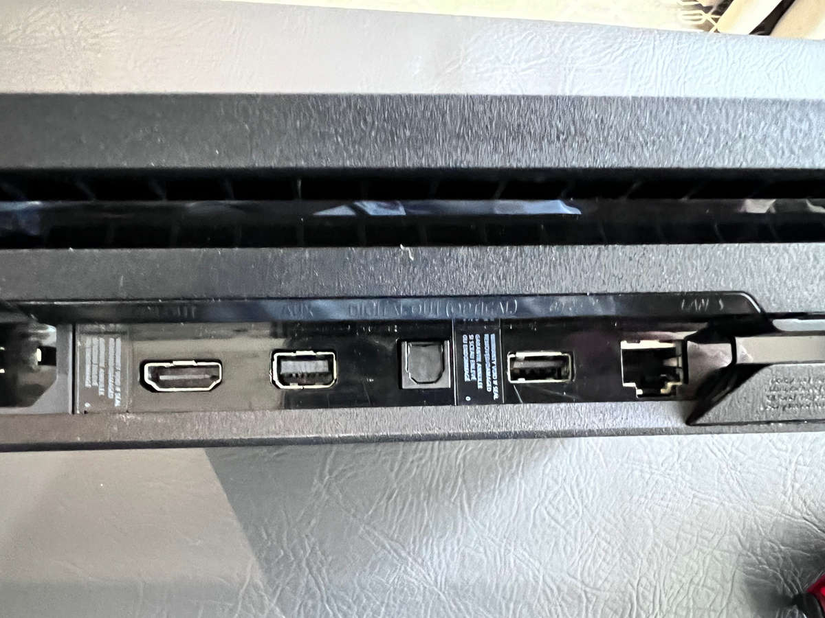 SONY PLAYSTATION 4 PRO - 1TB - 4K Gaming - MODEL CUH-7016B - PLEASE READ