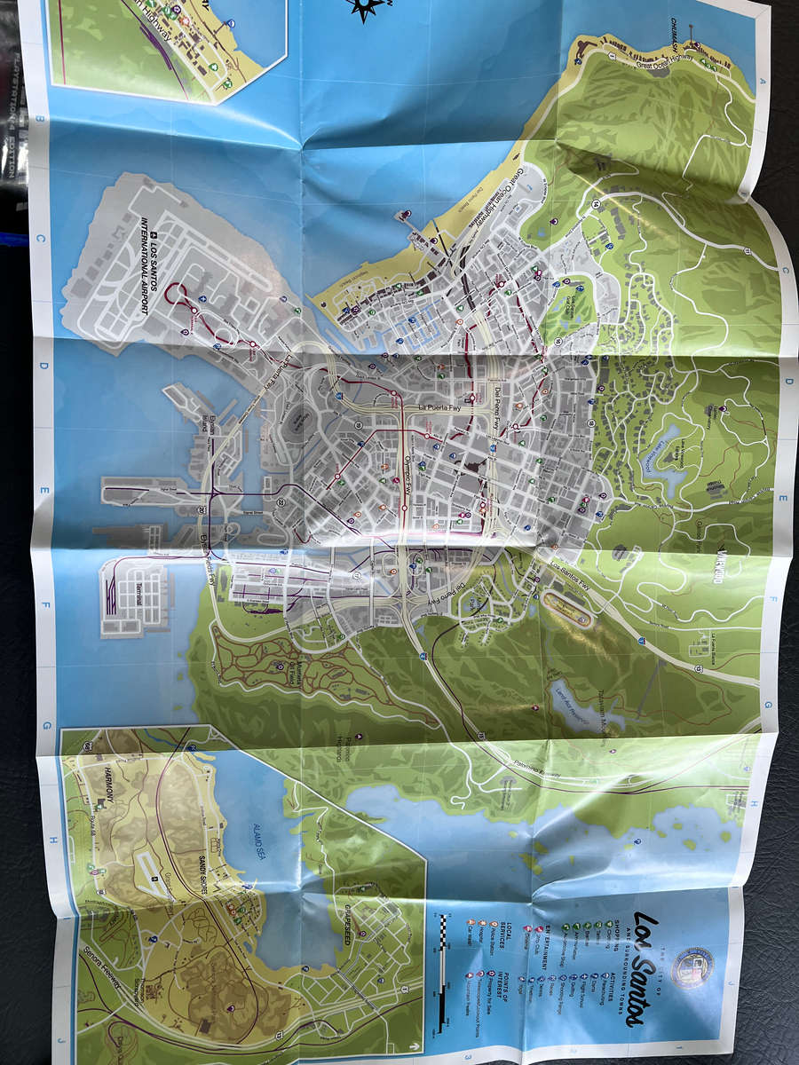 GTA - GRAND THEFT AUTO- PS4