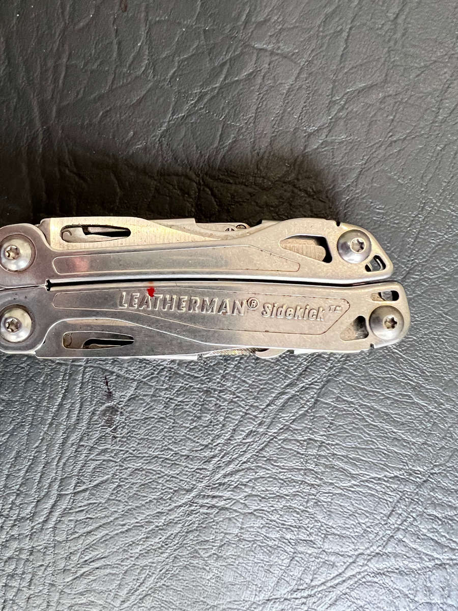 LEATHERMAN SIDEKICK + POUCH