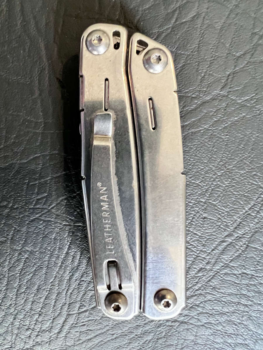 LEATHERMAN SIDEKICK + POUCH