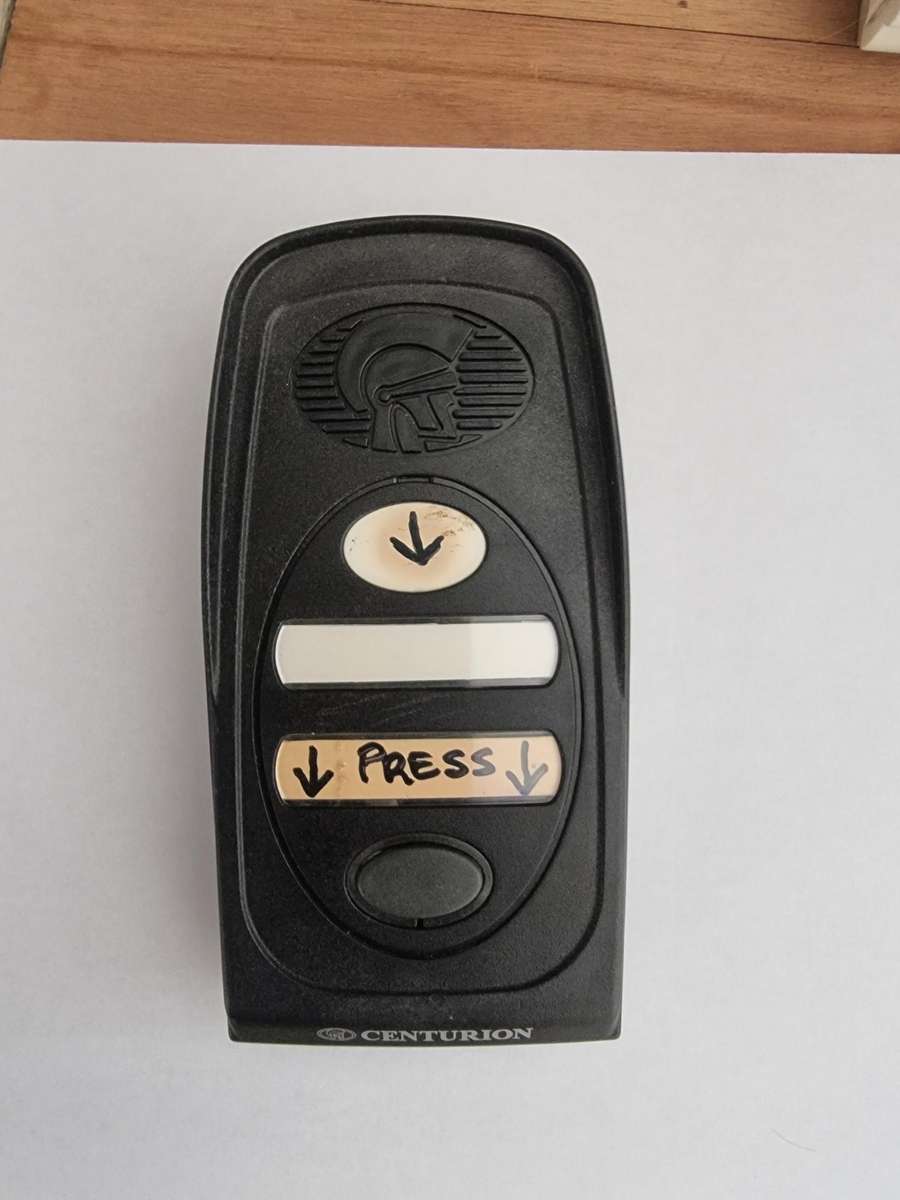 bargain bin mixed lot of security goodies