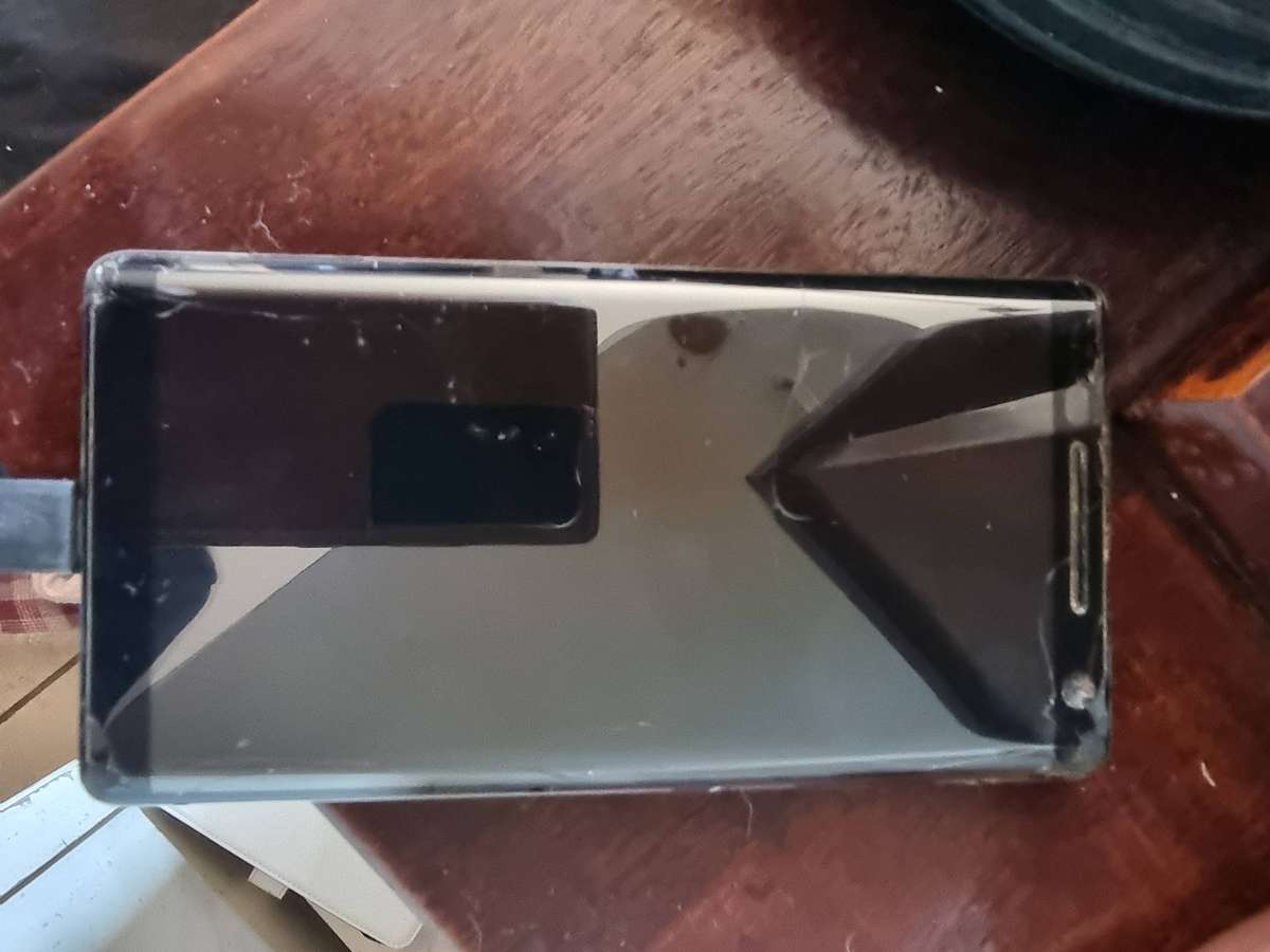 NOKIA 8 Sirocco 128GB Smartphone  6GB Ram Andriod 10*