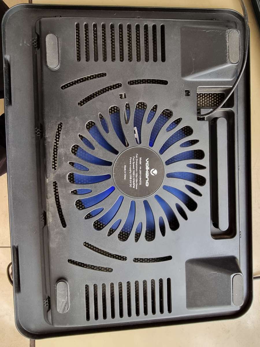 Late entry Superfast bargain Acer travelmate 5760 i5 ssd hhd 6gb ram  Windows 10