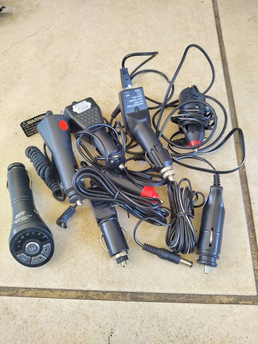 bargain bin mixed lot of electronics