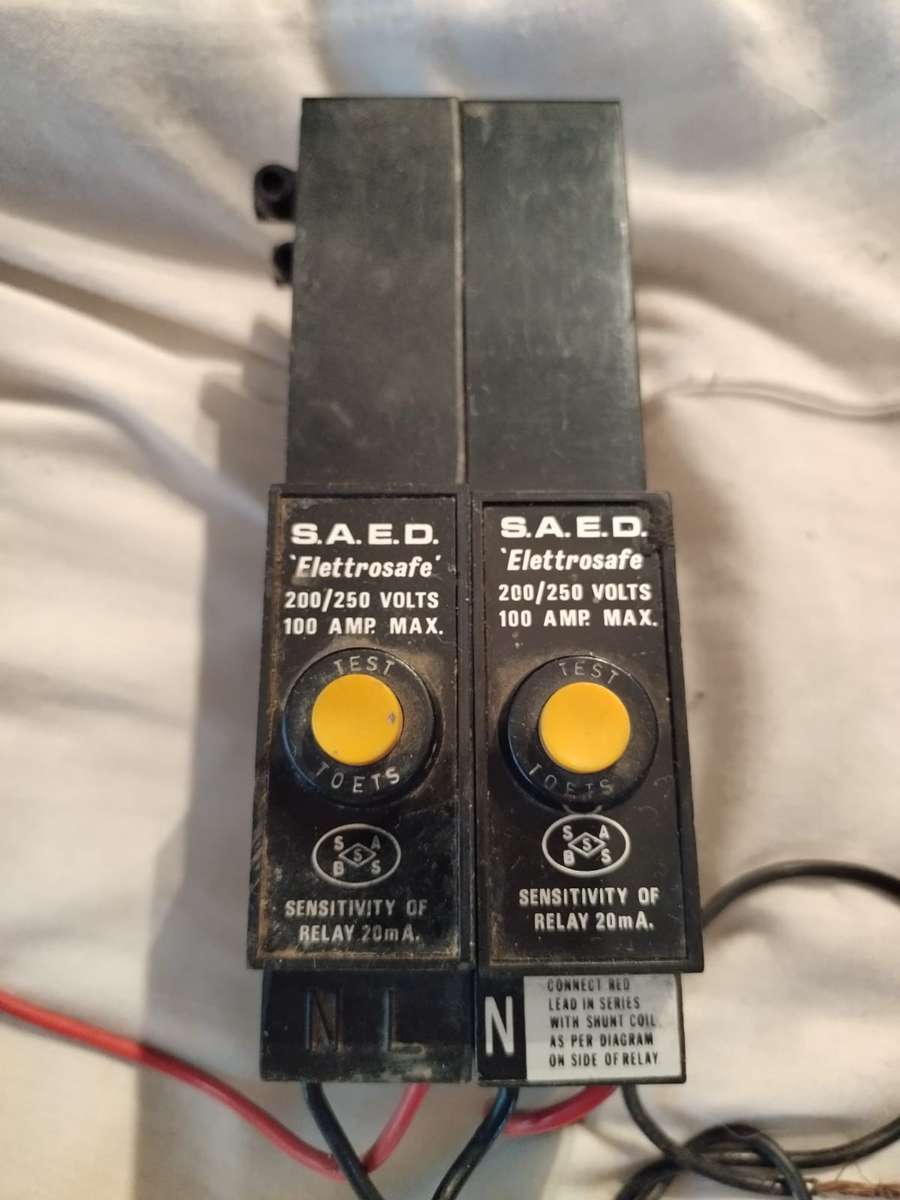 bargain bin mixed lot of electrical breakers