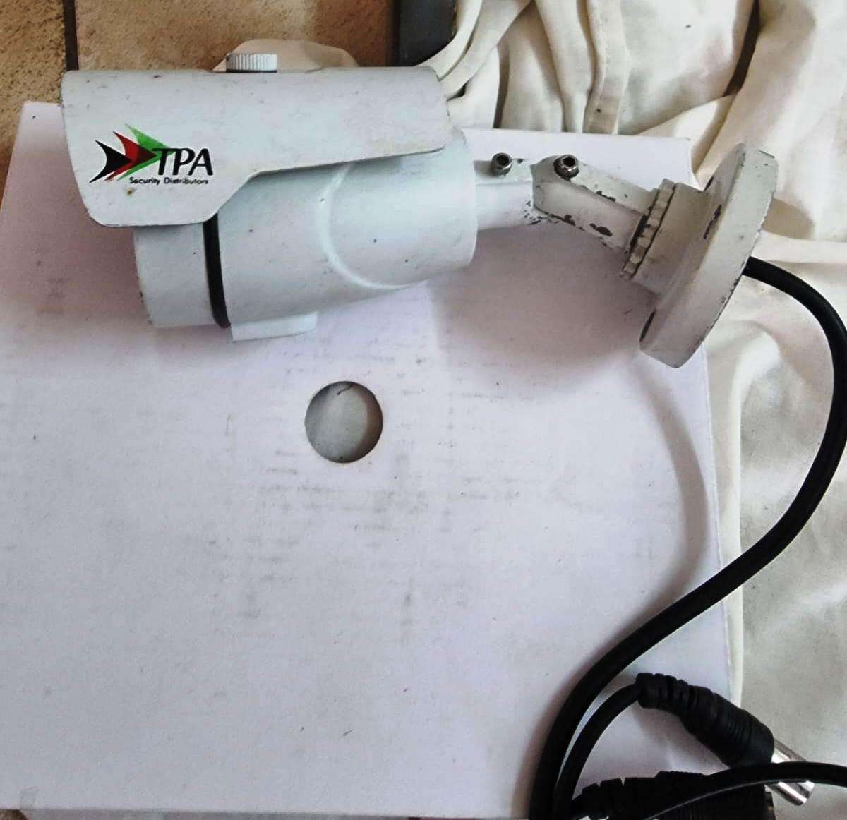 mixed lot of cctv cameras