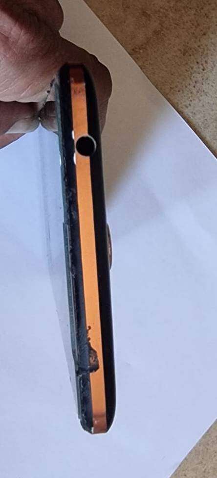 NOKIA 7 Plus 64GB Smartphone 4GB Ram Andriod 10*