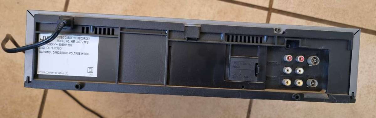 JVC Video casette recorder HR J677MS