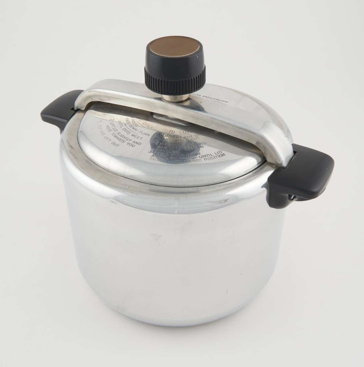 rare find vintage pressure cooker