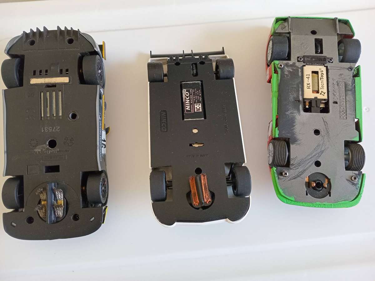 3 slot cars,  1x BMW ninco, 1 x scx Ford 1X Mercedes Benz Carrera Capri