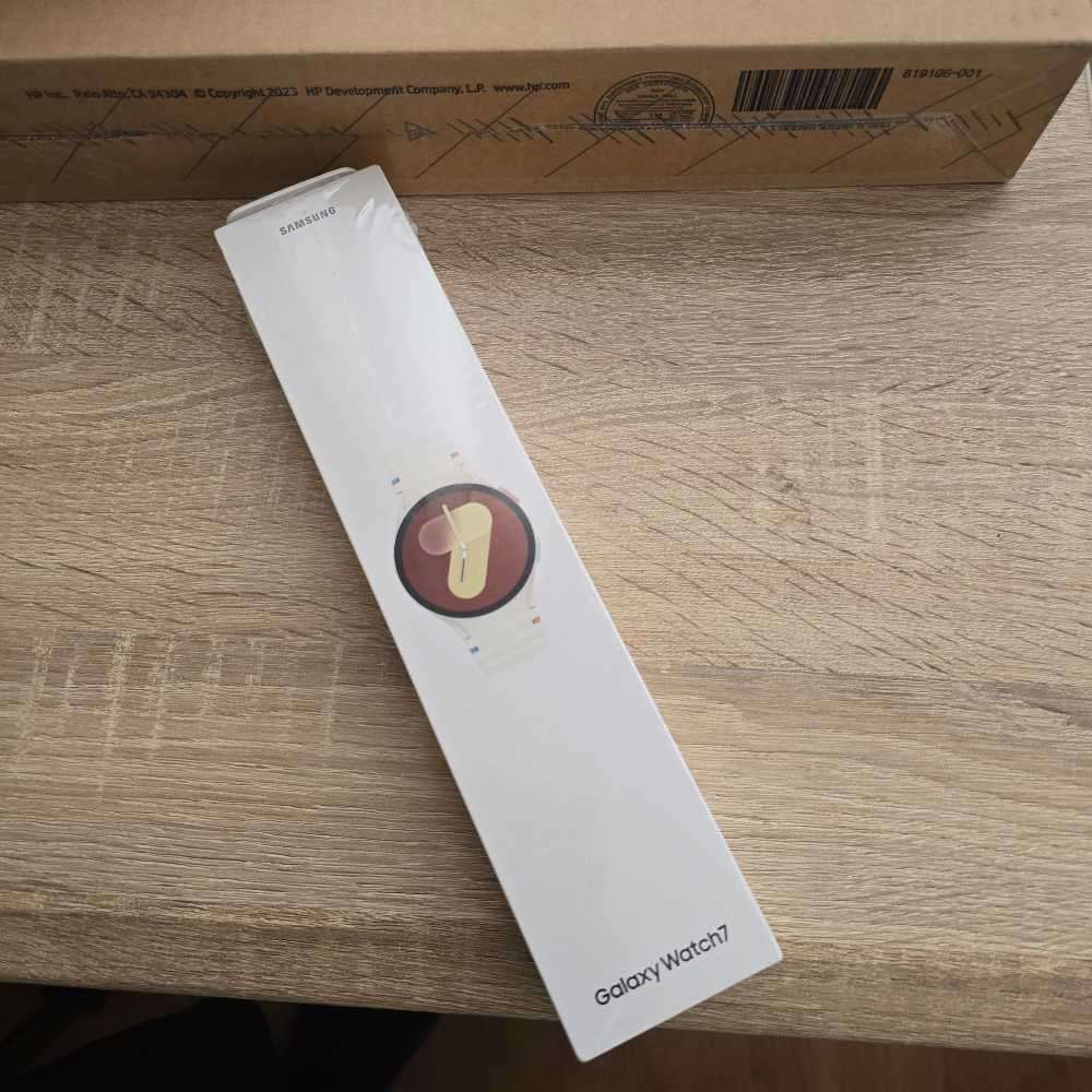 Samsung Galaxy Watch 7 - 40mm BT sealed