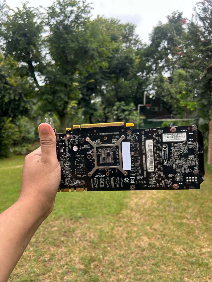 GTX 1070 TI - 8GB