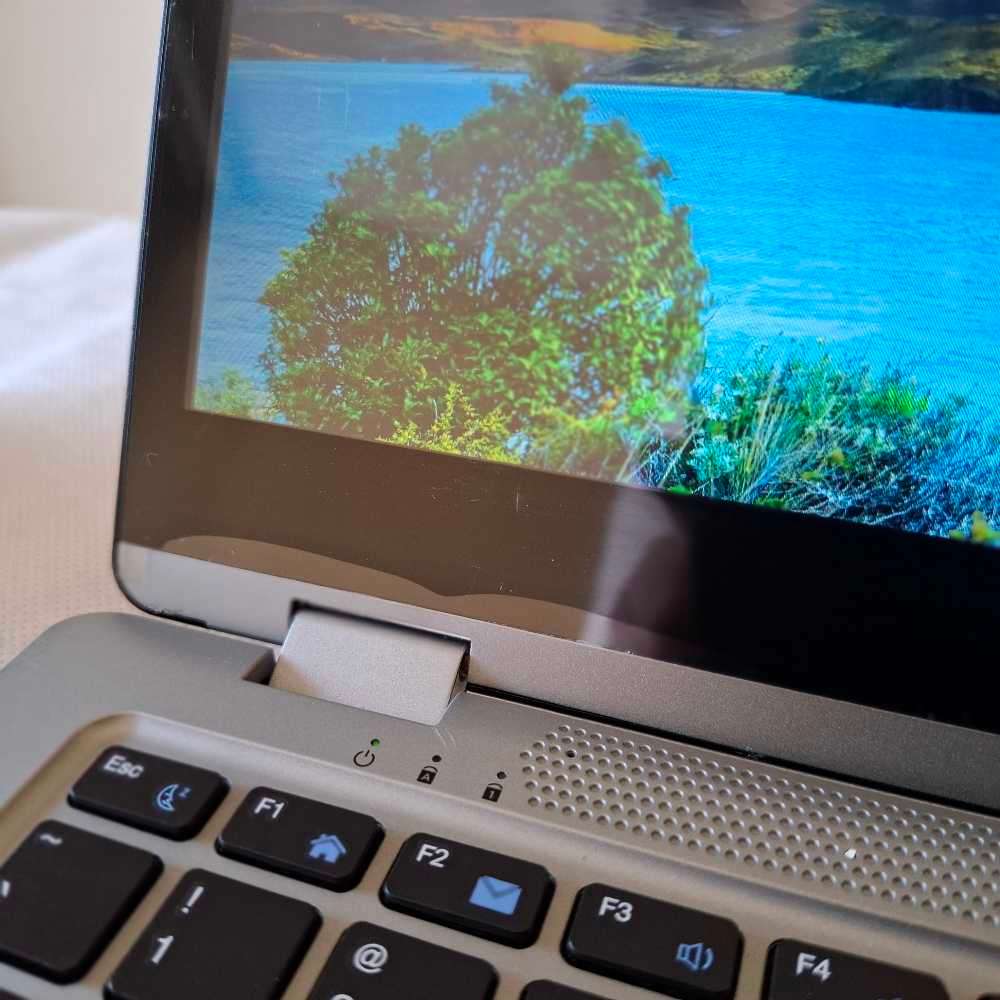 Mecer Move 13.3" Touch Notebook