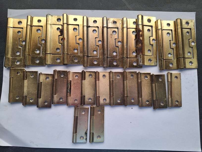 Sinkless hinges 75mm and butt hinges 50mm, all for one bid