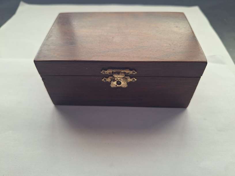 Small wooden box