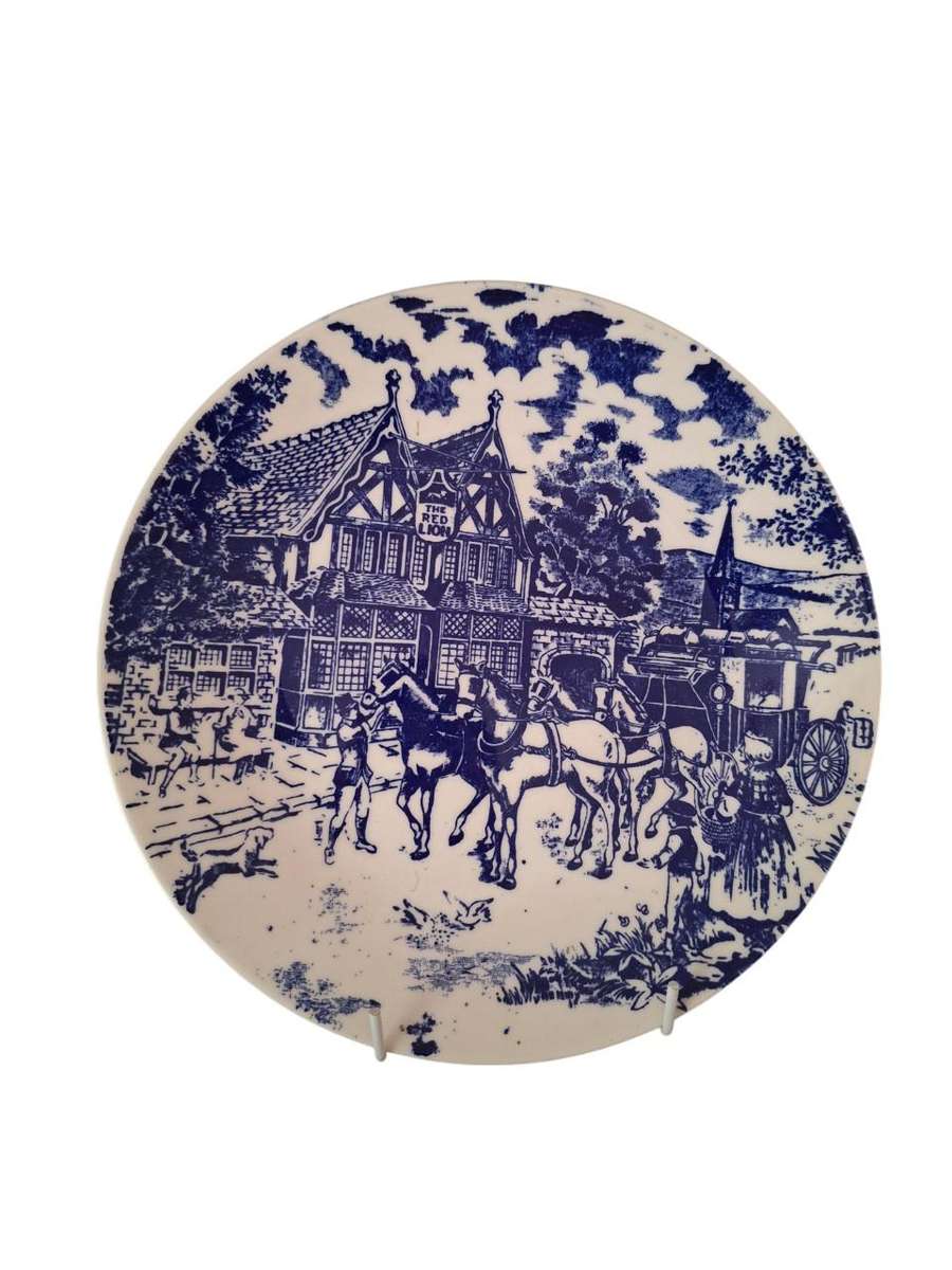 Constantia blue and white coaching scene The red lion fine china plate