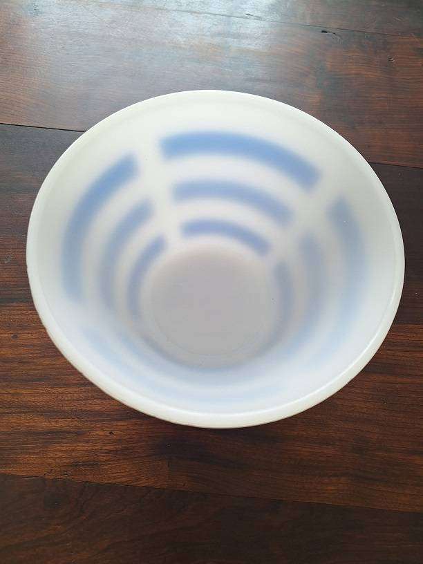 Vintage Milk Glass bowl