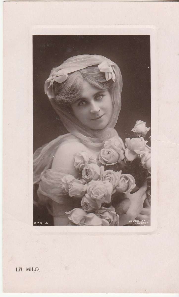 Postcard Actresses La Milo Posted Pietermaritzburg Sept 15 08 as scans