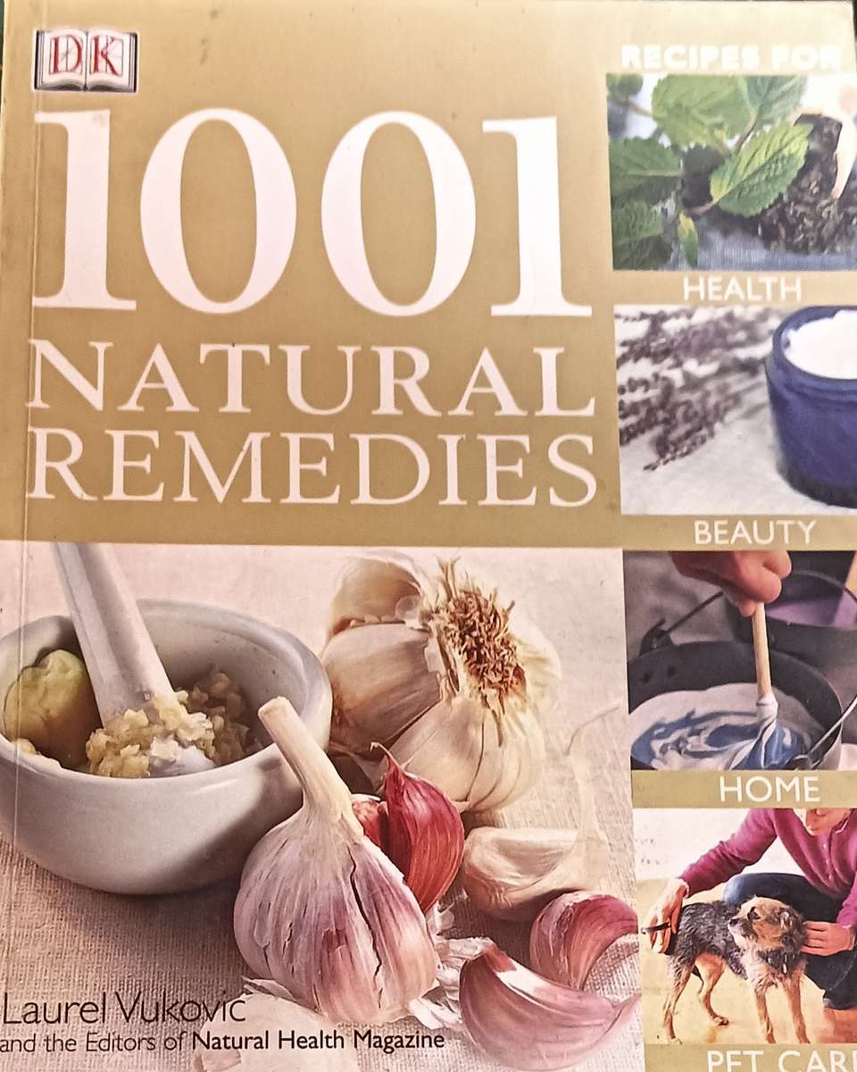 DK 1001 Natural Remedies - Laurel Vukovic- Softcover - 192 pages