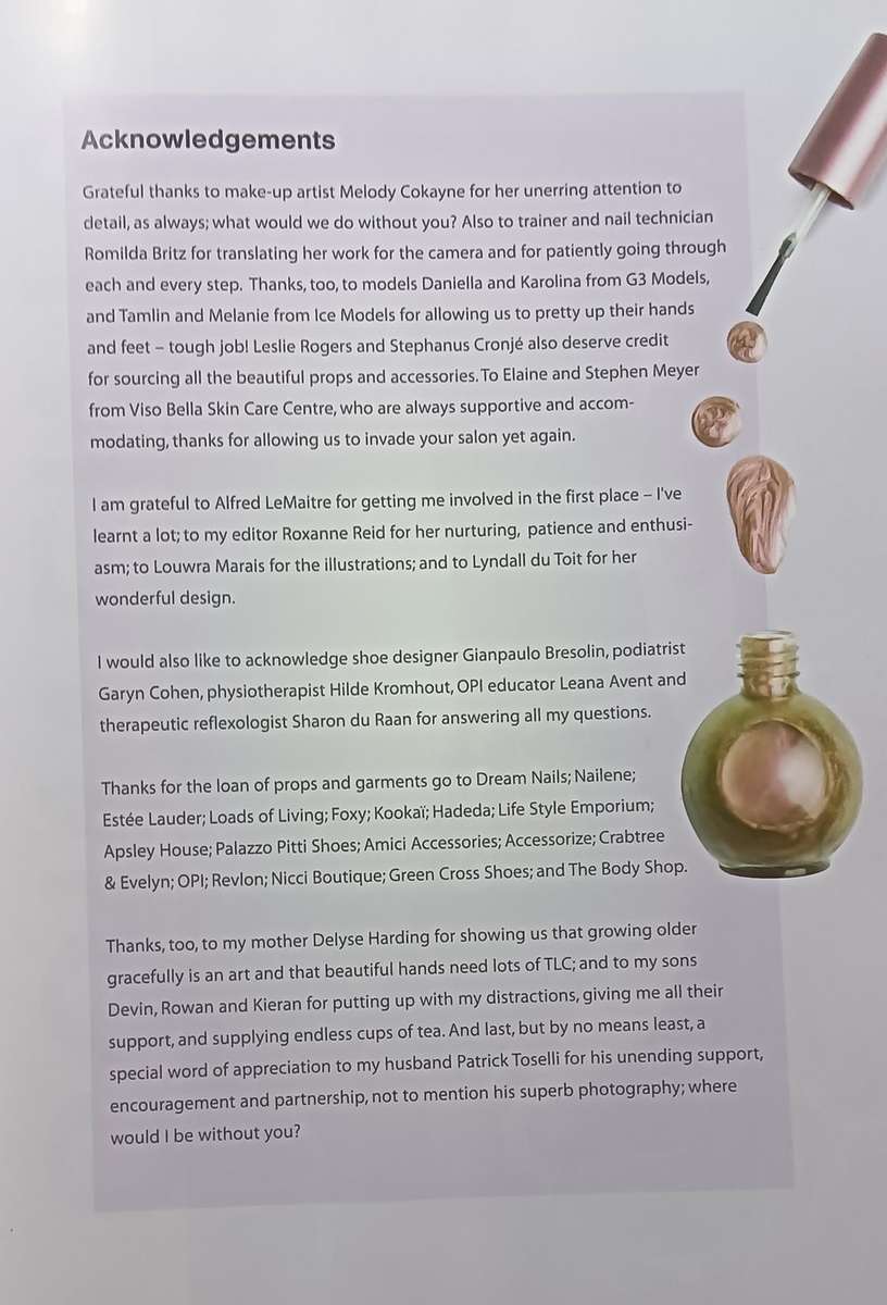 A complete Guide to Manicure and Pedicure - Leigh Toselli - Hardcover - 128 pages