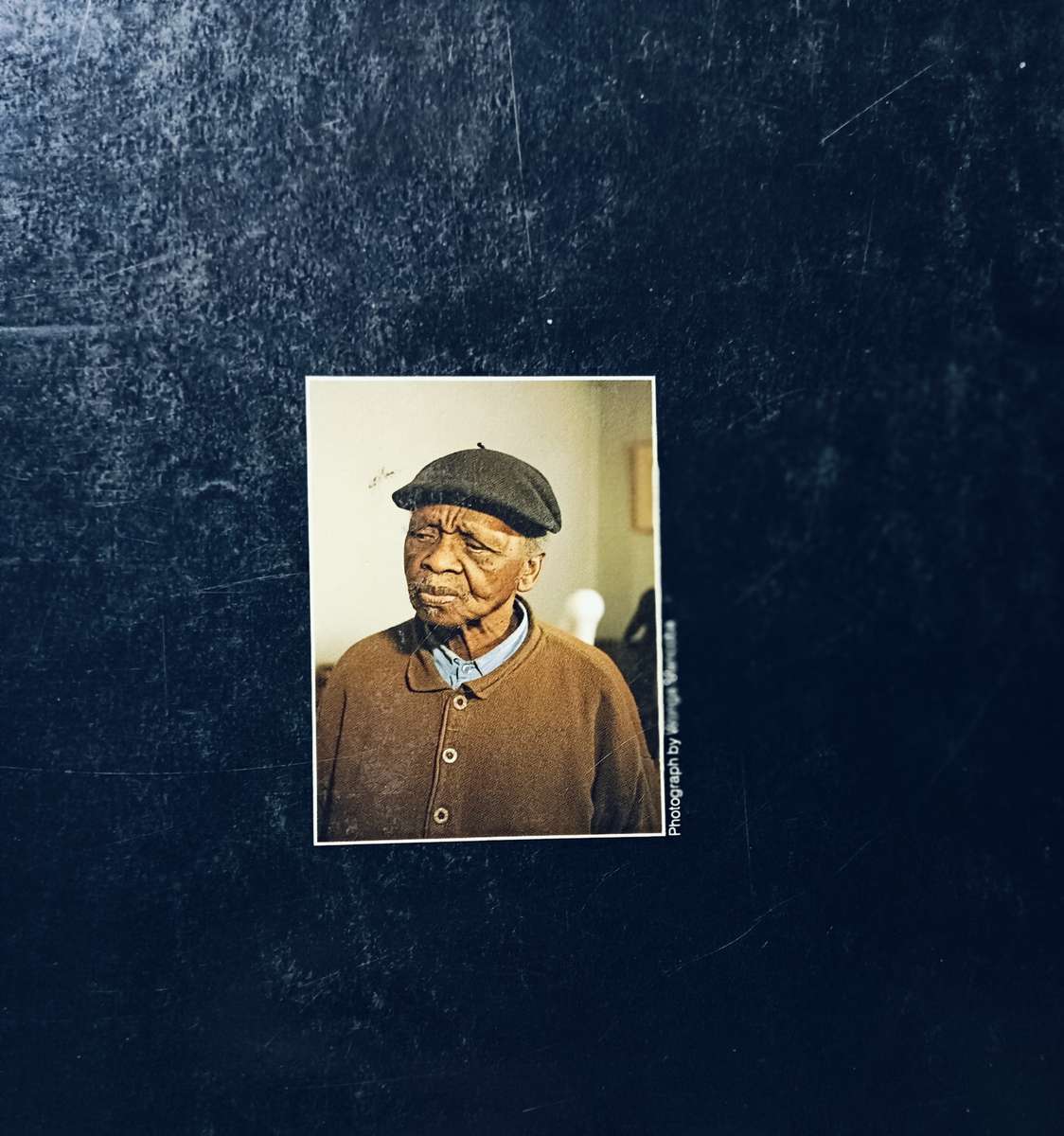 Lifeline out of Africa - The art of Ernest Mancoba - Elza Miles - Hardcover - 95 pages