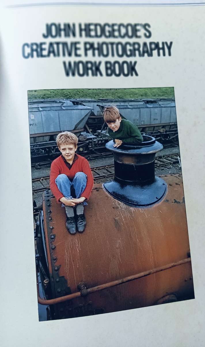 John Hedgecoe's Creative Photography Workbook - Softcover - 192 pages