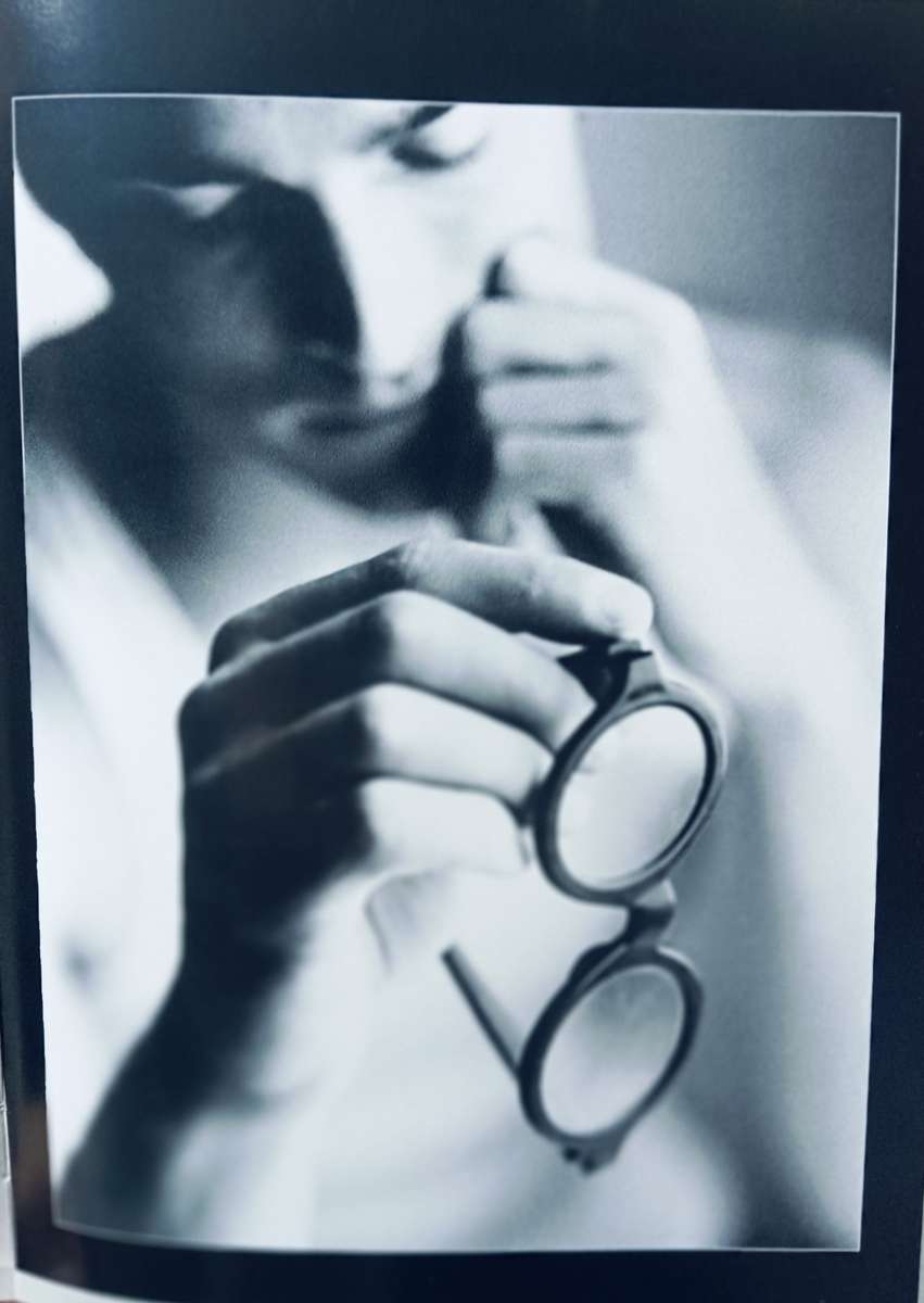 Pro Lighting Black and White Shots - Alex Lard and Jane Wood - Softcover - 160 pages