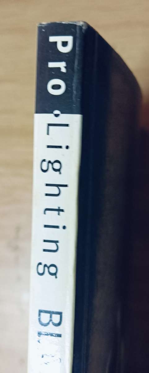 Pro Lighting Black and White Shots - Alex Lard and Jane Wood - Softcover - 160 pages