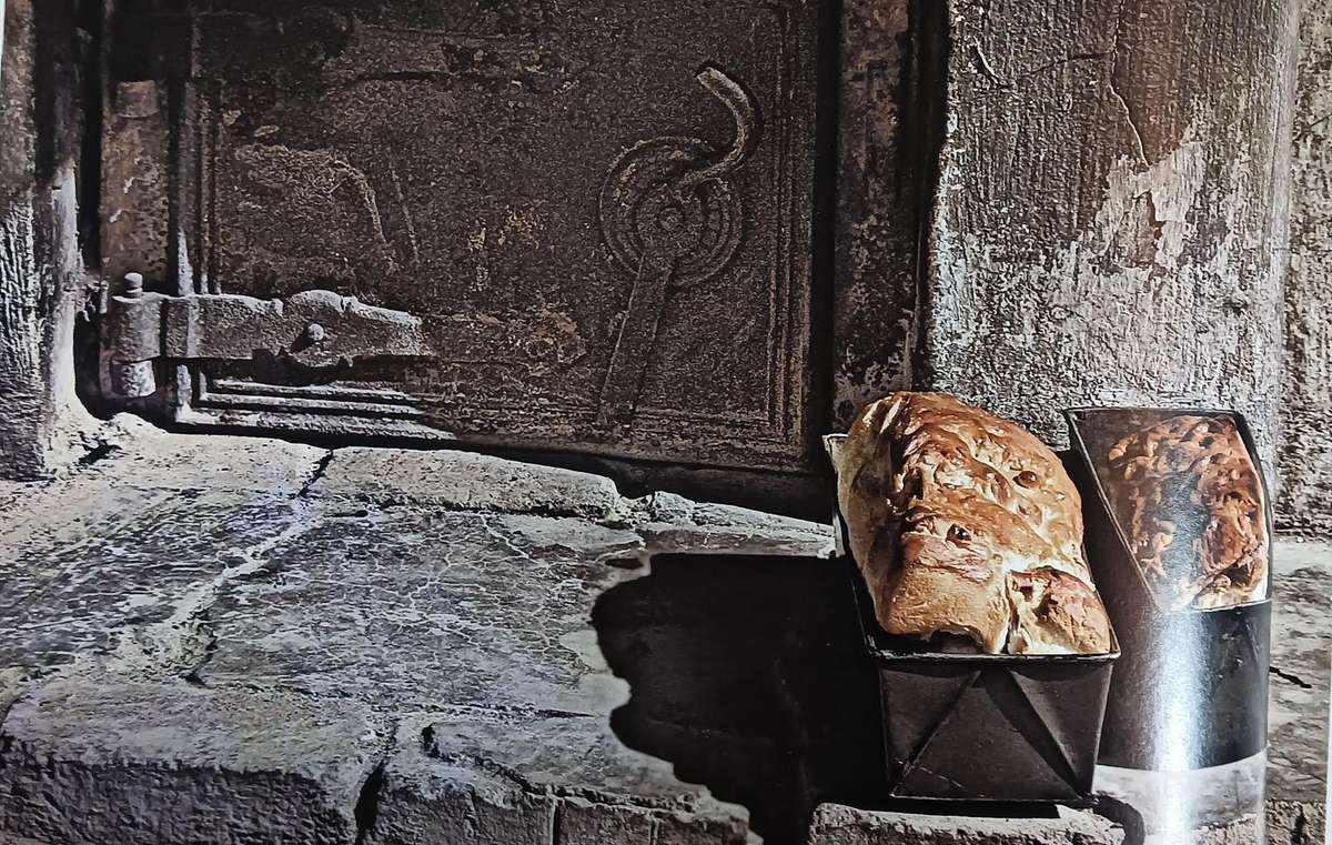 A Hatful of Memories - Johann Coetzee & Sydney Hirschowitz - Hardcover - 149 pages