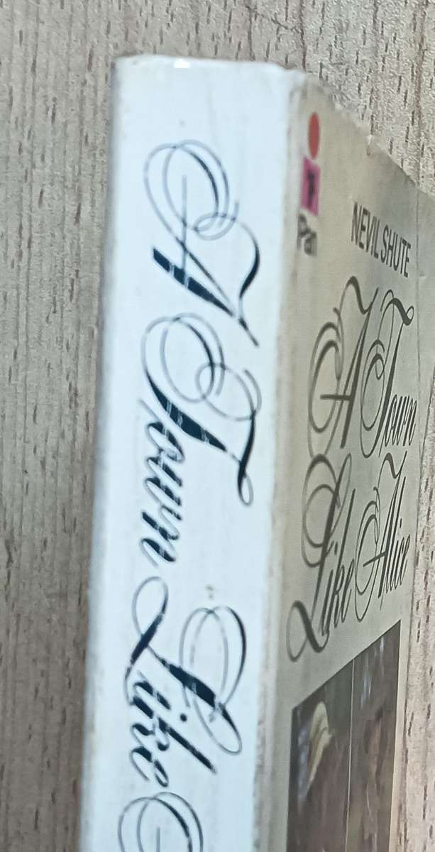 A Town like Alice - Nevil Shute - Softcover - 314 pages