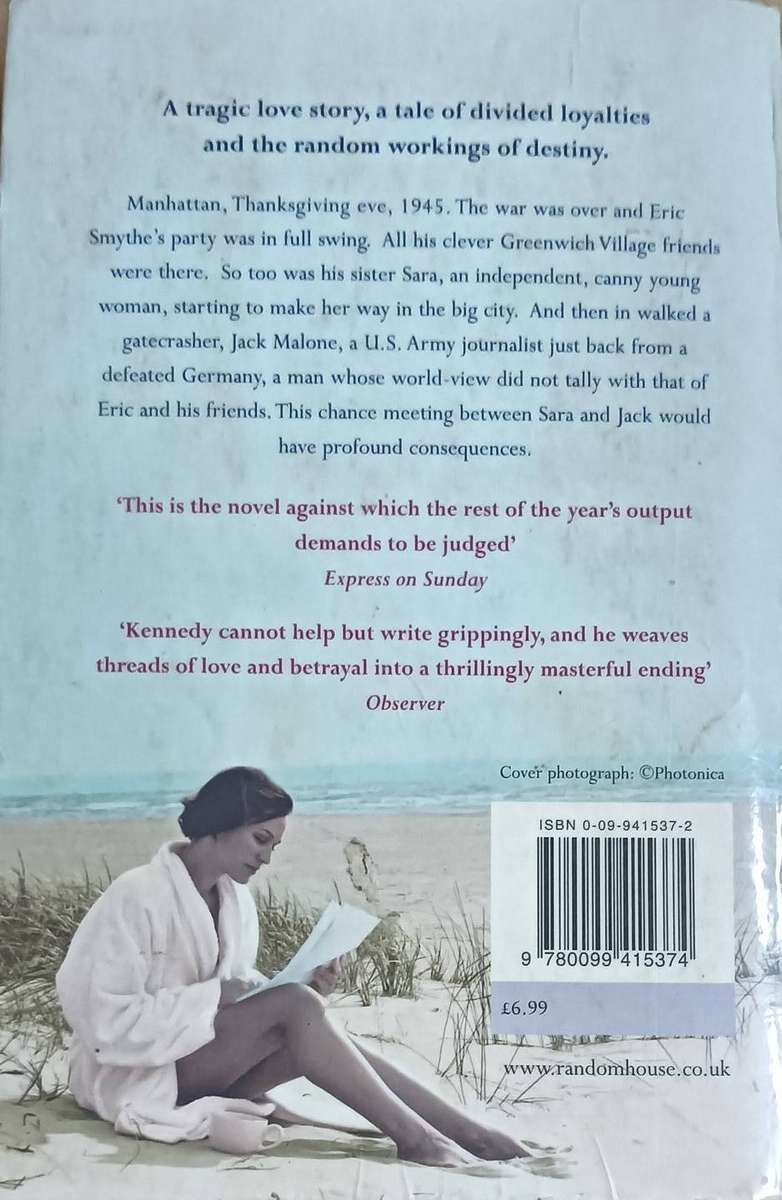 The Pursuit of Happiness - Douglas Kennedy - Softcover - 646 pages