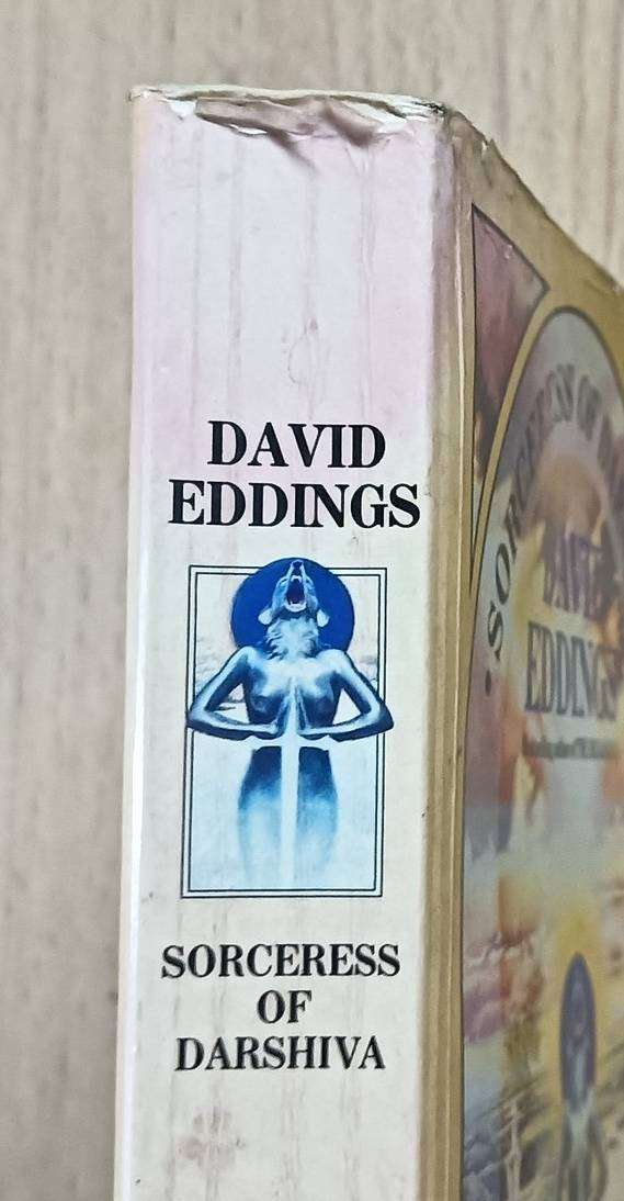 Sorceress of Darshiva - - Book 4 of the Malloreon - David Eddings - Softcover - 381 pages