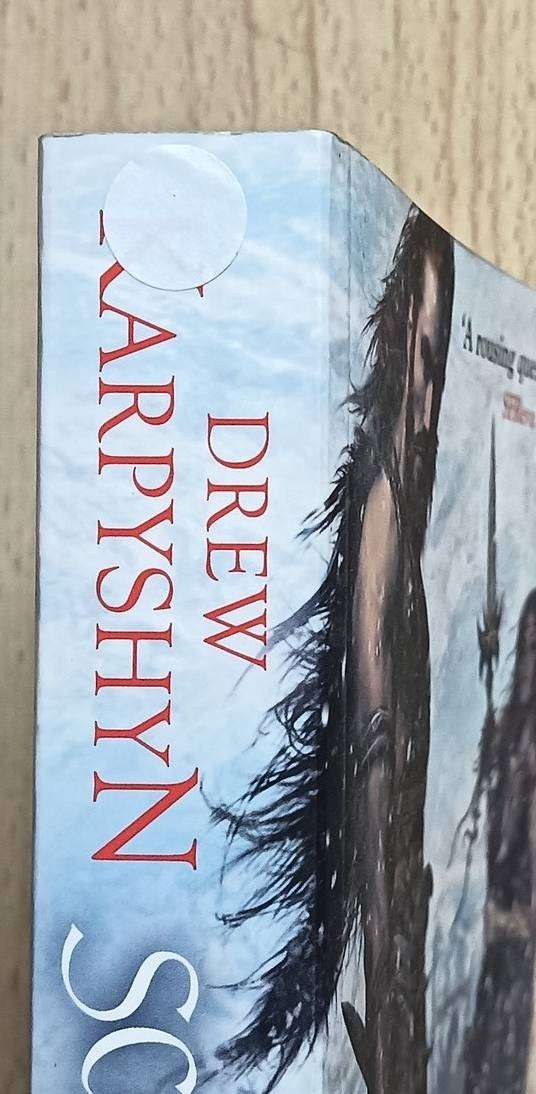 The Scorched Earth - Drew Karpyshyn - Softcover - 430 pages