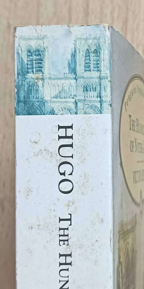 The Hunchback of Notre-Dame - Victor Hugo - Softcover - 501 pages - A Penguin Classic